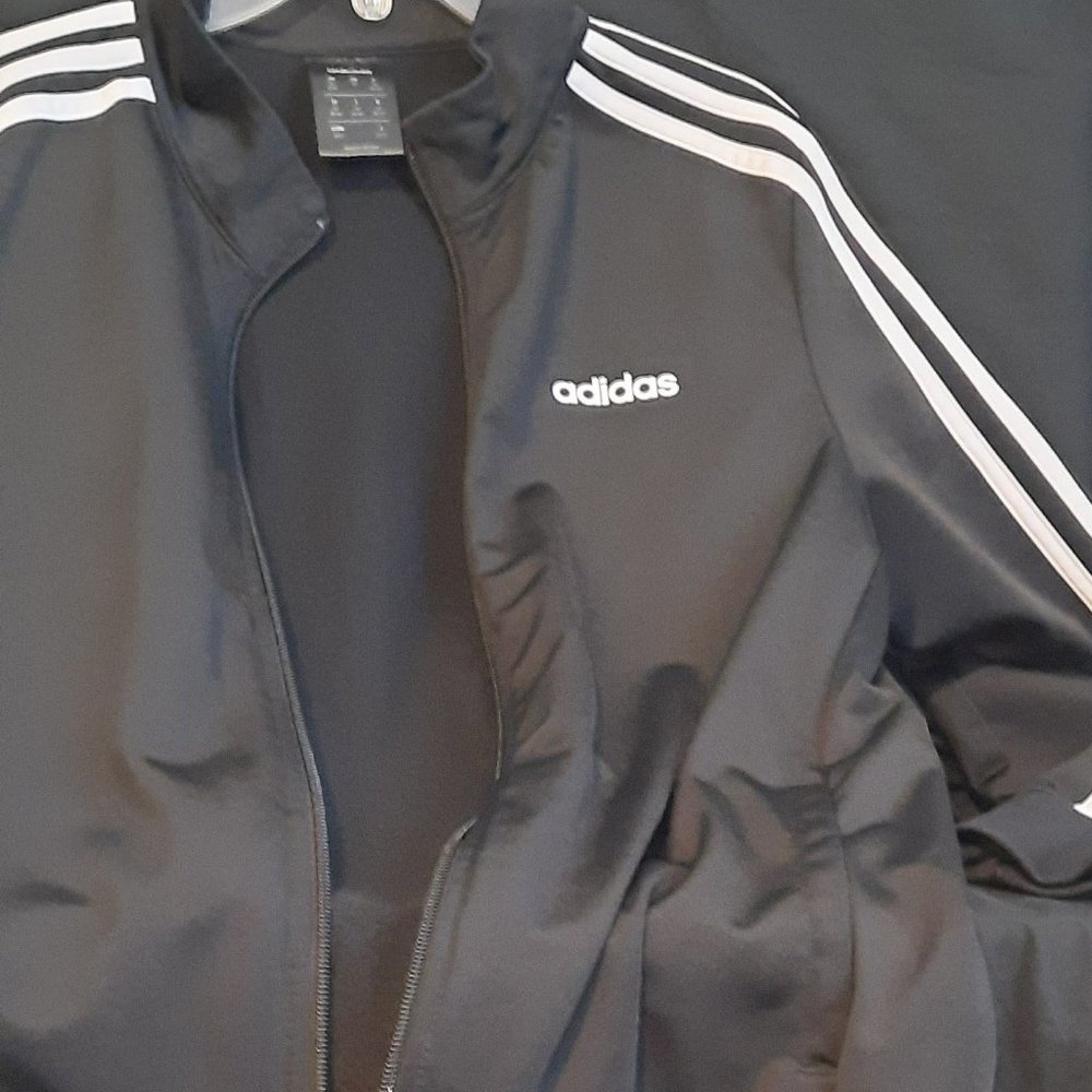 Adidas jacket - Picture 6 of 6